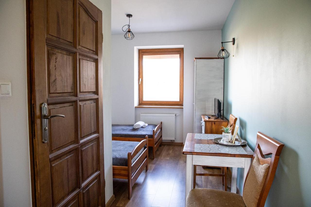 Zajazd Zamkowy - Schlossgasthof Krag Extérieur photo